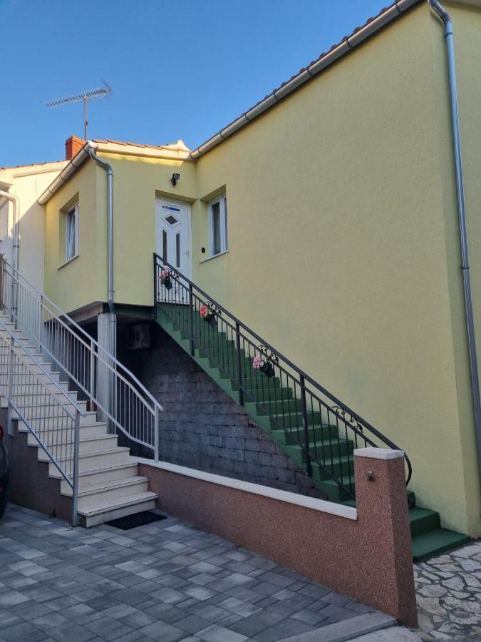 Apartmani Smoljic Primosten Exterior photo